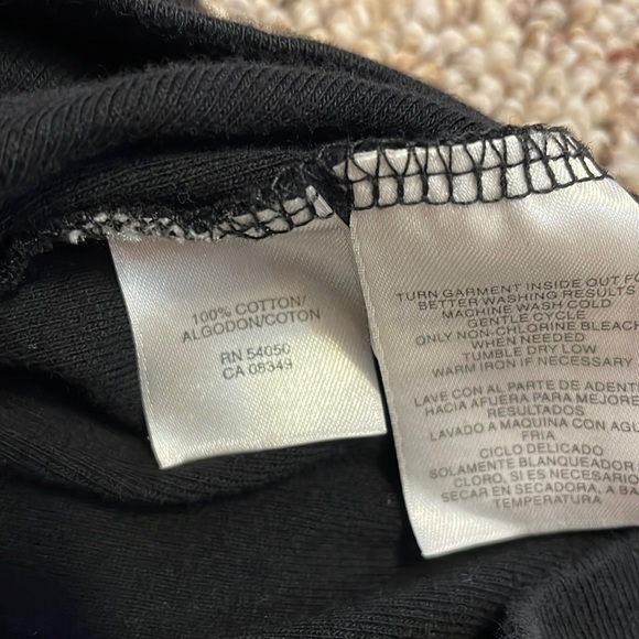 Jones New York short sleeve v-neck black collared shirt - Picture 7 of 7